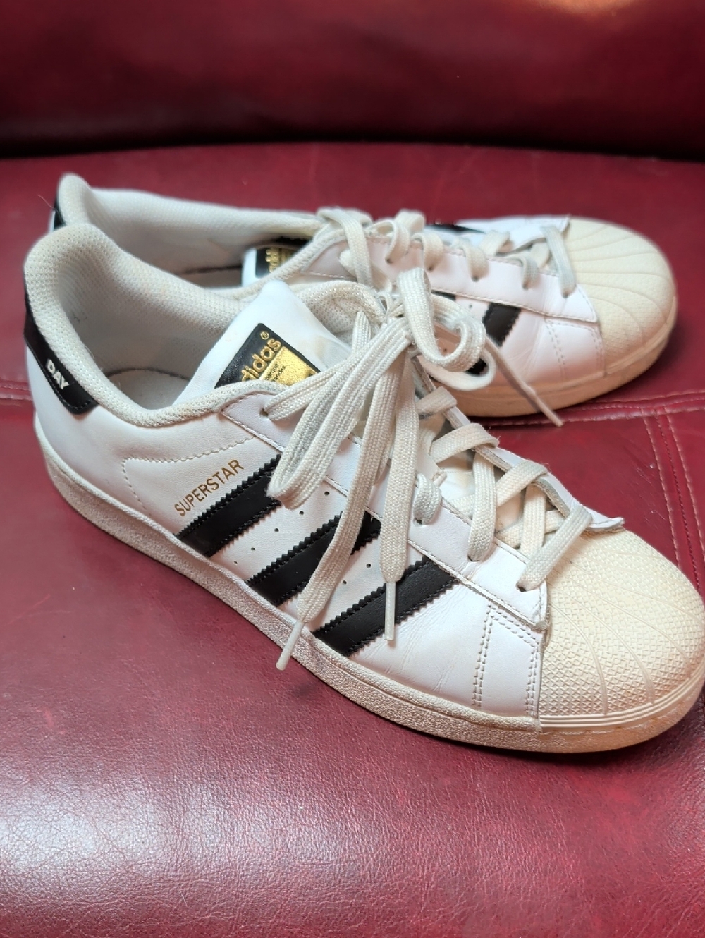 Adidas Superstar White & Black Leather Sneakers men's Size 8